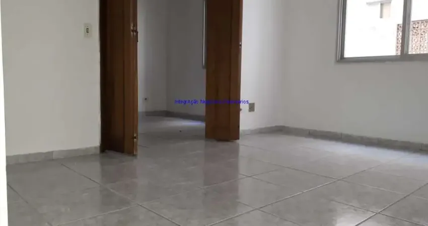 Condomínio com Piscina; portaria e segurança 24hs.  Excelente localização, à 8 minutos caminhando para a Estação do Metrô Higienópolis-Mackenzie;