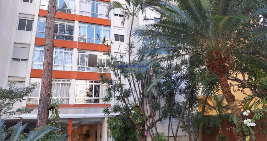 Apartamento 98m², 02 dormitórios,  02 banheiros e 01 vaga de garagem.  Condomínio com segurança e portaria.  Excelente localização,