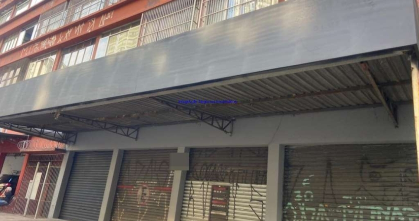 Loja 302m² e 04 banheiros.  Excelente localização á 10 minutos andando para a estação do metrô Anhangabaú; Entre as Ruas Avanhandava