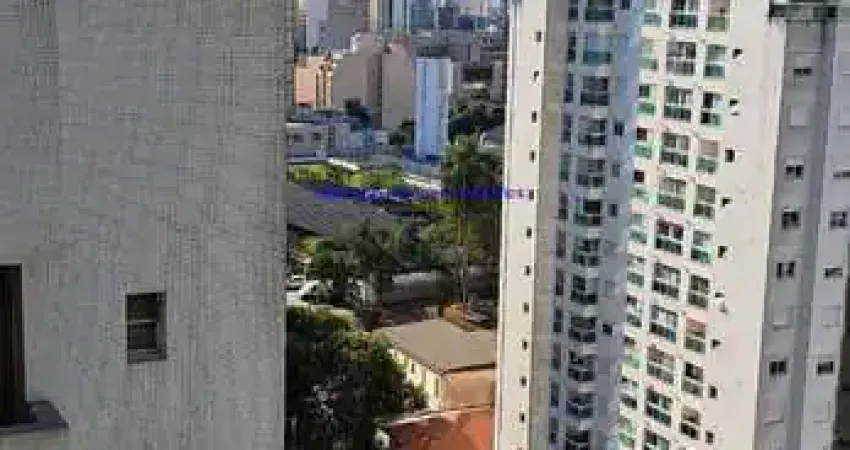 Apartamento 54m², 01 dormitório e 02 banheiros.  Condomínio com churrasqueira, pequena área aberta coletiva na cobertura, portaria e segurança 24hs.