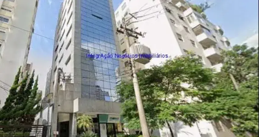 Conjunto Comercial 137,11m², 03 banheiros e 02 vagas na garagem.   Condomínio com recepção e segurança.  Excelente localização