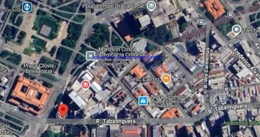 Terreno 477m².  Excelente localização á 4 minutos andando para a estação do metrô Sé; Entre as Ruas dos Carmelitas, Anita Garibaldi e Silveira Martins