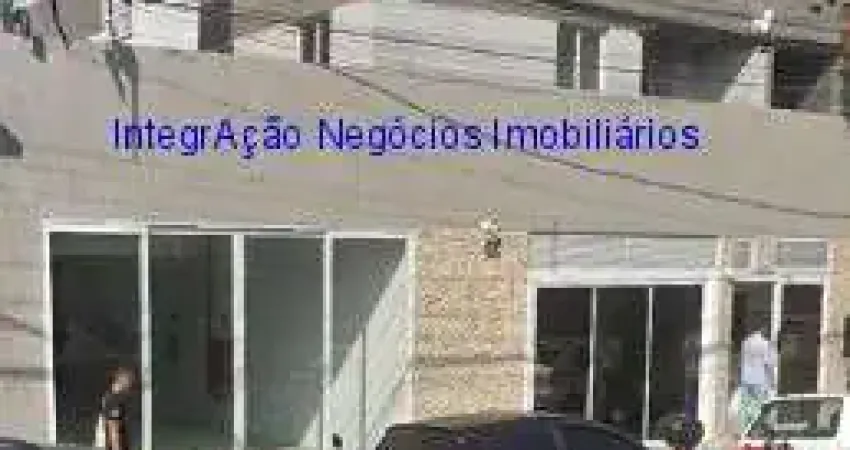 Loja 400m² e 02 banheiros.  Excelente localização, entre as Ruas Caio Graco, Faustolo e Duílio; Próximo da estação de trem Agua Branca.
