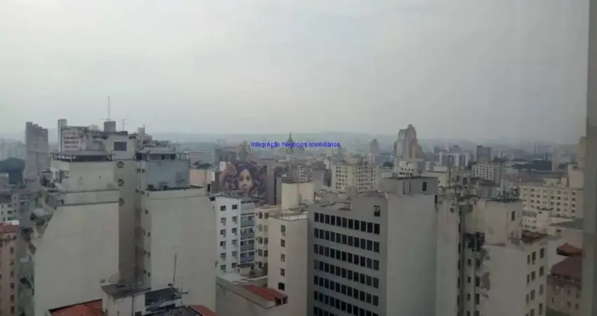 Conjunto Comercial 35m², 01 sala e 01 banheiro.  Condomínio com portaria, segurança e recepção.  Excelente localização
