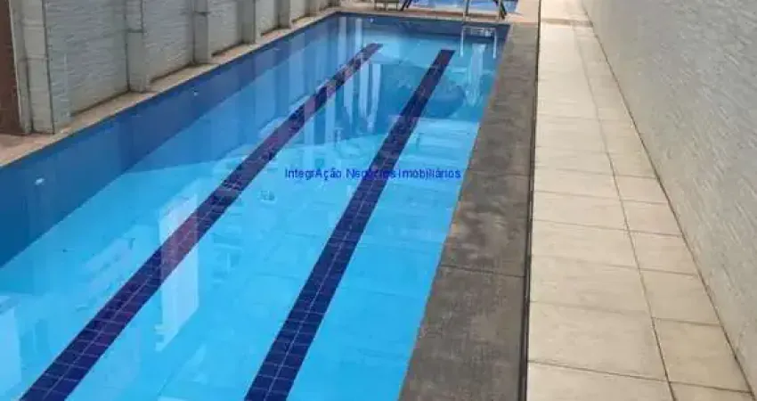 Condomínio com portaria, segurança 24hrs, piscina, piscina infantil, academia, churrasqueira, salão de festa, salão de jogos, playground e jardim.