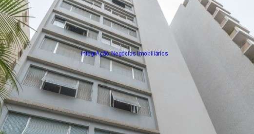 Apartamento 193m², 03 dormitórios (sendo 02 suítes), 03 banheiro, 01 vaga de garagem.  Condomínio com portaria e segurança.  Excelente localização