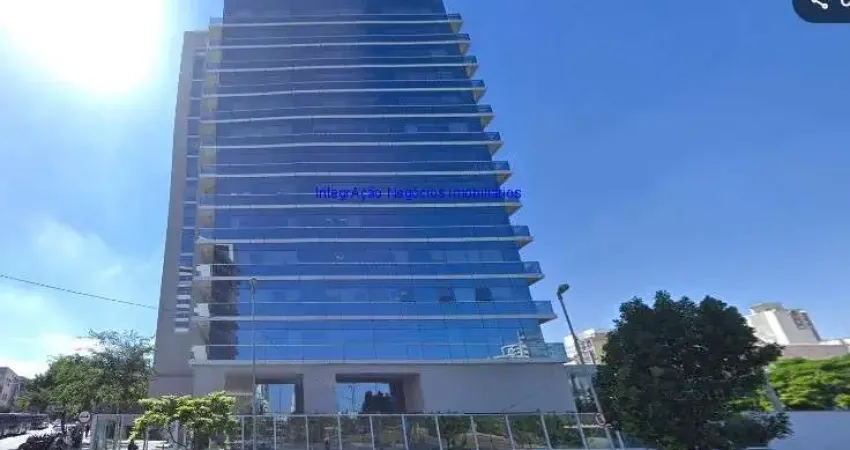 Conjunto Comercial 116m², 02 banheiros e 04 vagas na garagem.  Condomínio com recepção e segurança.  Excelente localização próximo as Ruas Pedro