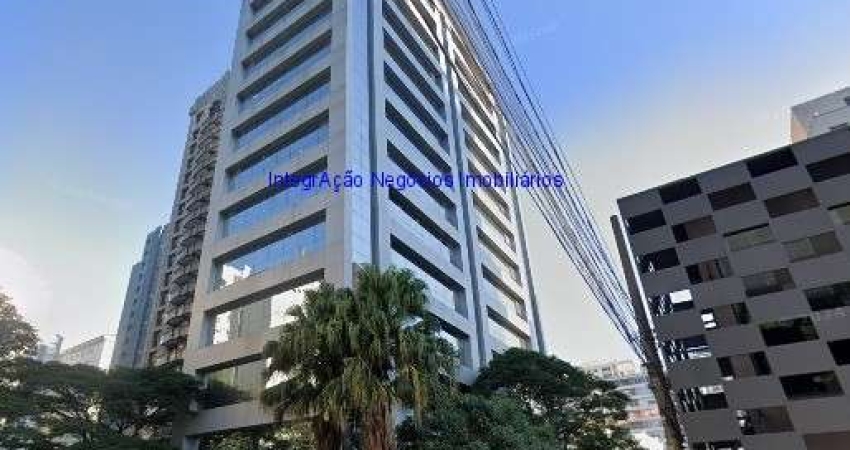 Prédio 5.135m², 10 banheiros e 16 vagas de garagem.   Excelente localização, a 4 minutos andando para a estação do metrô Trianon Masp; Entre as Ruas M