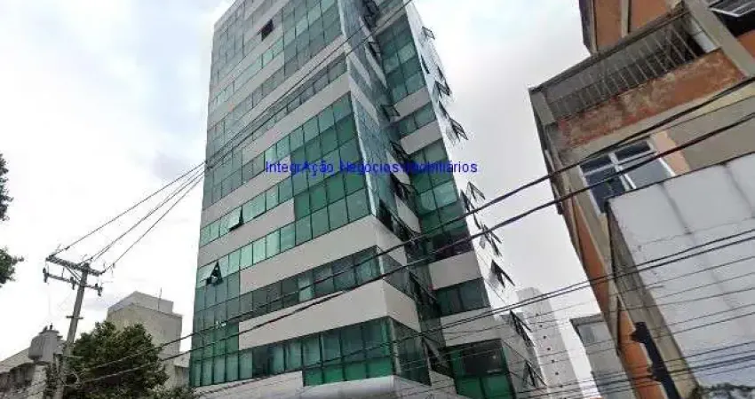 Conjunto comercial 70m², 02 salas  e 02 banheiros.  Condomínio com recepção e segurança.  Excelente localização á 6 minutos andando para a estação