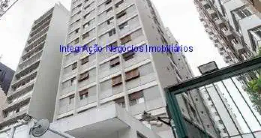 Condomínio com portaria, segurança 24hrs, academia, espaço Kids e salão de festa.  Excelente localização entre as Ruas Estados Unidos, Oscar Freire