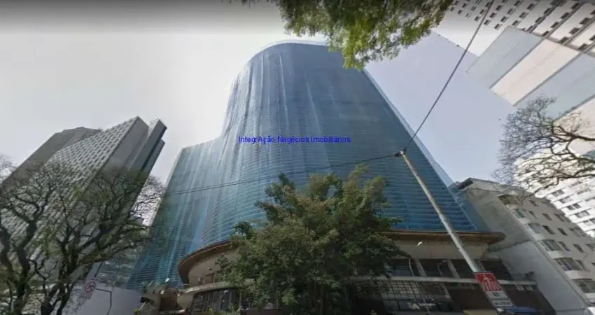 Apartamento Studio 30m², 01 dormitório e 01 banheiro.  Condomínio com portaria 24hrs.  Excelente localização á 4 minutos andando para a estação