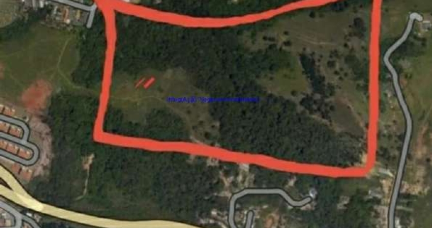 Terreno 121.000 m².  Excelente localização entre a Rua Gino Marques da Cunha, Avenida Brasiliana e Rodovia Índio Tibiriçá.  Todas as informações