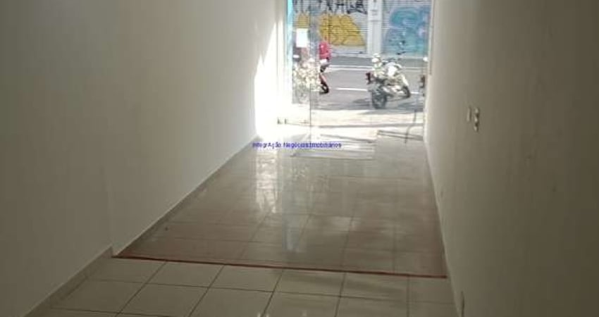 Loja 40m² e 01 banheiro.  Excelente localização á 6 minutos andando para a estação do metro Ana Rosa; Entre as Ruas Vergueiro, Tamoio e Eça de Queiroz