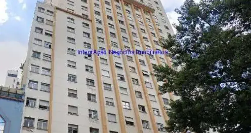 Apartamento 42m², 01 dormitório e 01 banheiro.  Condomínio com portaria e churrasqueira.  Excelente localização á 6 minutos andando para a estação