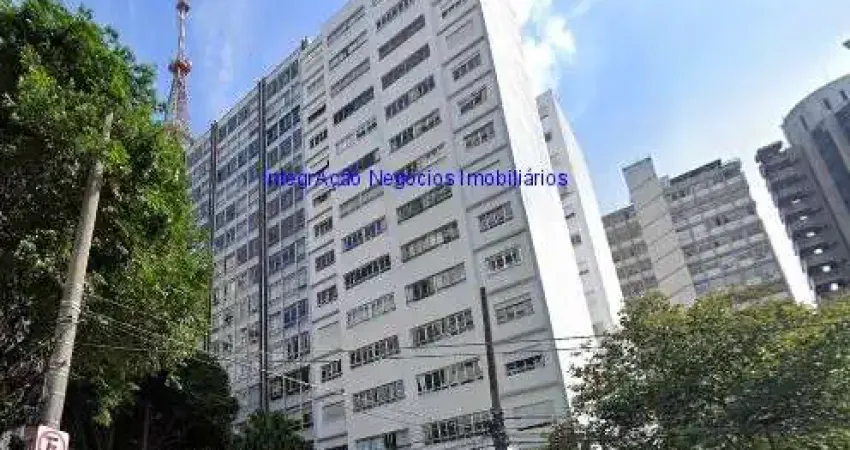 Apartamento 93m², 02 dormitórios, 02 banheiros e 01 vaga na garagem.  Condomínio com portaria e segurança.  Excelente localização, a 8 minutos andando
