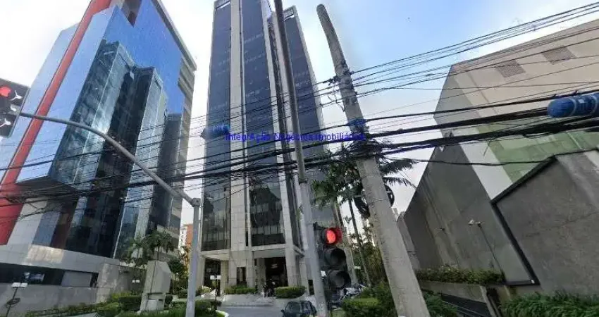 Conjunto Comercial 360m², 04 banheiros e 12 vagas de garagem.  Condomínio com recepção.   Excelente localização entre as Ruas Tabapuã, Brasília