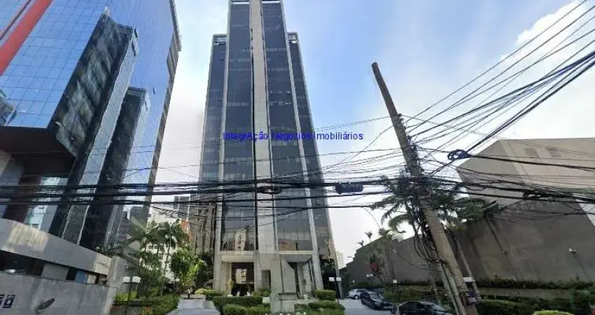 Conjunto Comercial 90m², 02 banheiros e 03 vagas na garagem.  Condomínio com recepção e segurança.  Excelente localização, entre as Ruas Brasília