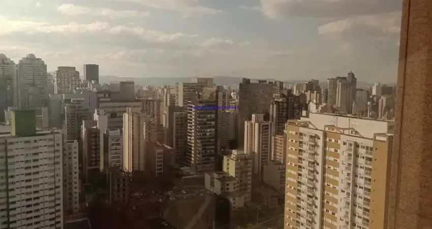Conjunto comercial 60m², 02 banheiros e 02 vagas de garagem.  Condomínio com recepção e segurança.  Excelente localização entre as Ruas Rocha