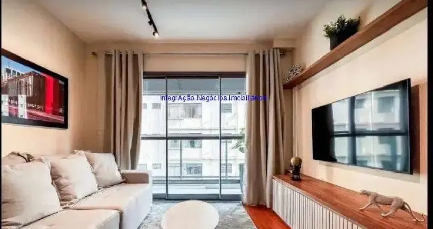 Apartamento mobiliádo 31m², 01 dormitório, 01 banheiro e 01 vaga de garagem. condomínio com portaria, segurança, academia, piscina e salão de festas