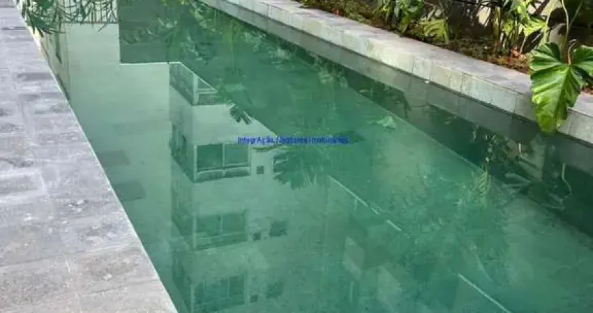 Apartamento 21m²,  01 dormitório e 01 banheiro.  condomínio com portaria, segurança, academia e piscina.  excelente localização