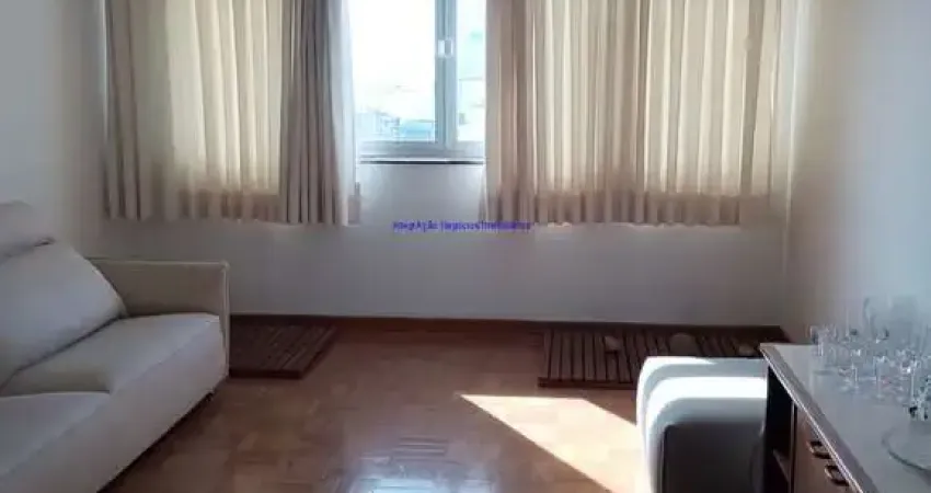 Apartamento reformado 114,89m² andar alto, face norte, 03 dormitórios (sendo 01 suíte), 03 banheiros, 01 vaga na garagem e com aquecimento a gás.