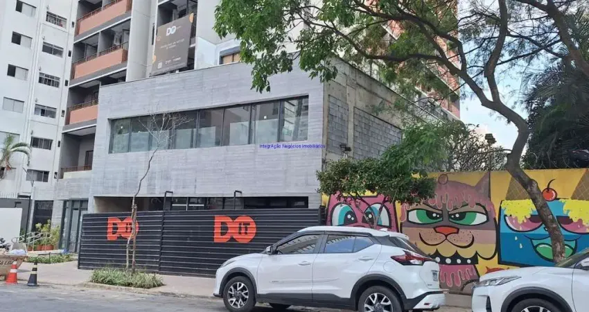 Loja 320m², com mezanino, elevador, 02 banheiros e 01 vaga de garagem; (entrega prevista para dezembro/2025).  excelente localização