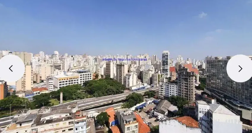 Condomínio com portaria, segurança, piscina, academia, salão de festas e playground. excelente localização, á 3 minutos andando para a estação