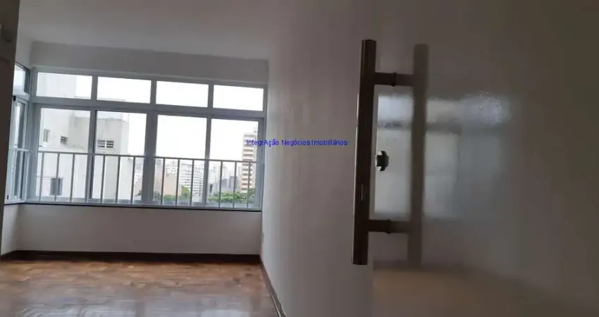 Apartamento 70m², 03 dormitórios e 02 banheiros. condomínio com portaria 24hrs. excelente localização entre as ruas dona antônia de queirós, frei