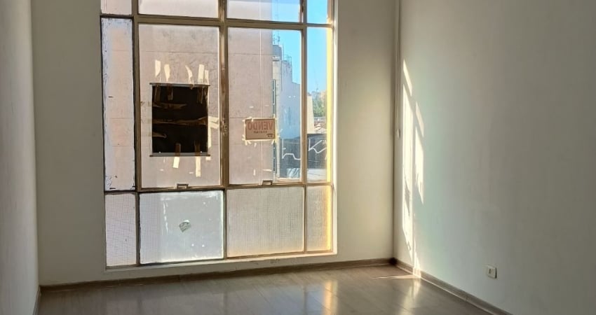 Sala comercial com 1 sala à venda na Rua Martim Tenório, 76, Lapa, São Paulo