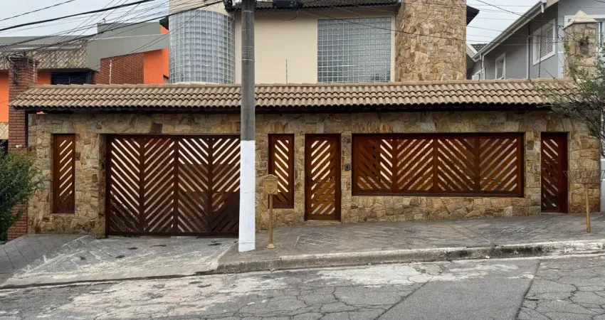 Casa em condomínio fechado com 4 quartos à venda na Rua Afrânio do Amaral, 89, City América, São Paulo