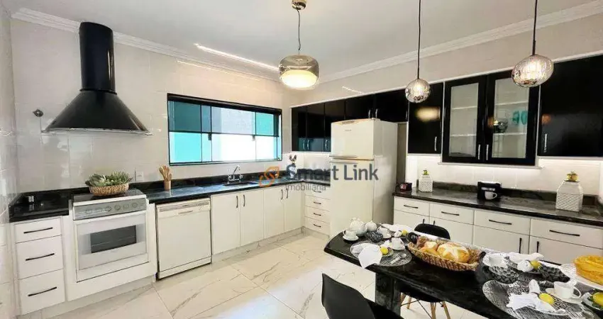 Casa com 4 dormitórios à venda, 358 m² por R$ 1.800.000,00 - Nova Piracicaba - Piracicaba/SP