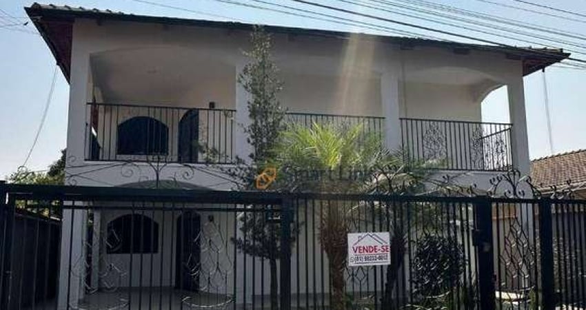 Sobrado com 4 dormitórios à venda, 300 m² por R$ 669.000,00 - Centro - Inhumas/GO