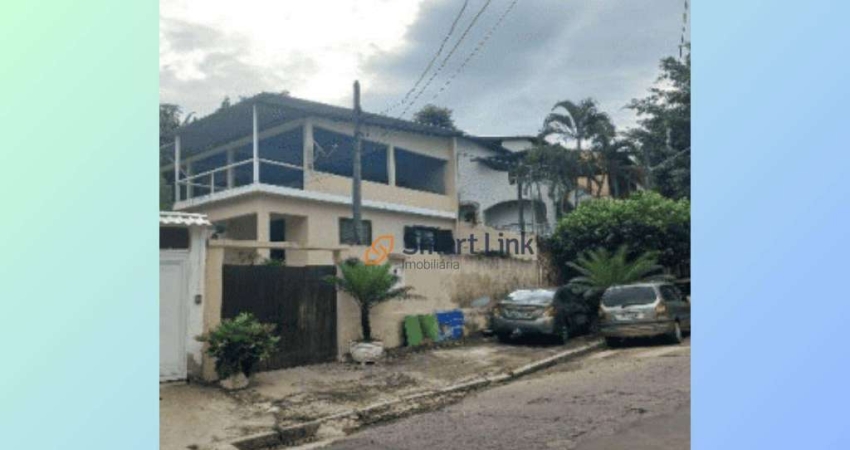 Sobrado com 3 dormitórios à venda, 143 m² por R$ 141.000,00 - Vila Valqueire - Rio de Janeiro/RJ