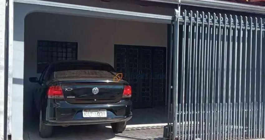 Casa com 3 dormitórios à venda, 100 m² por R$ 380.000,00 - Cidade Alta - Cuiabá/MT
