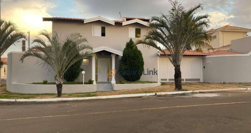 Casa com 3 dormitórios à venda, 190 m² por R$ 798.000,00 - Parque Cecap Aeroporto - Marília/SP