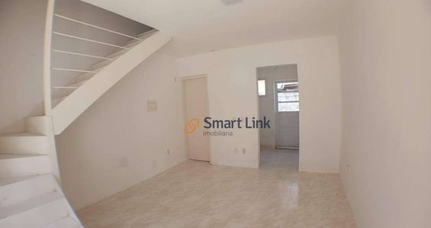 Casa com 2 dormitórios à venda, 49 m² por R$ 179.000,00 - Caucaia do Alto - Cotia/SP