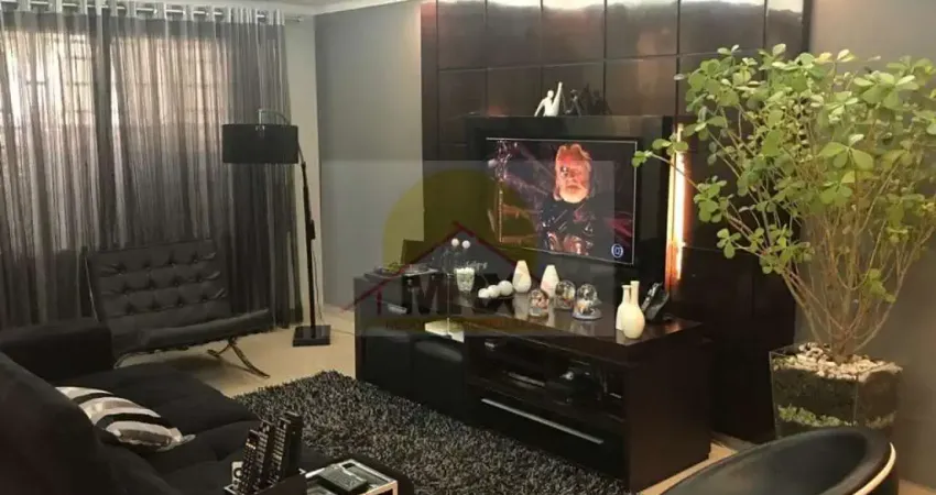 Casa com 3 quartos à venda na Rua José Modesto de Godói, 141, Saúde, São Paulo