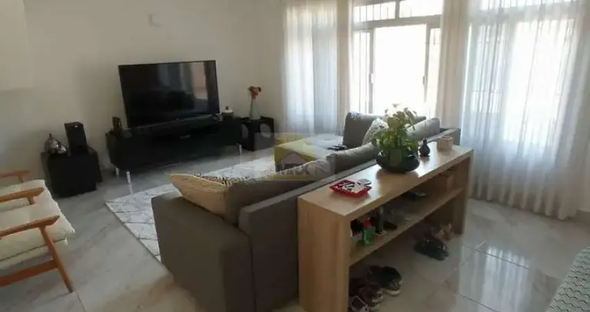 Casa com 3 quartos à venda na Rua Carlos Tiago Pereira, --, Bosque da Saúde, São Paulo