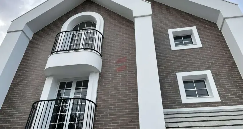 Casa com 3 quartos à venda na Rua Santa Helena, 491, Centro, Pinhais