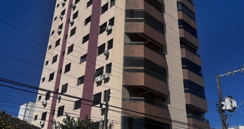 Apartamento amplo com 125m² privativos - localizado no Balneario - Florianópolis