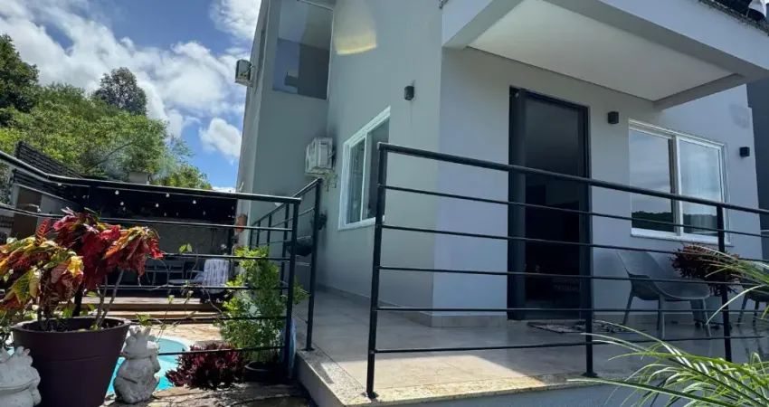 Casa com 3 quartos à venda na Rua Acelon Eduardo da Silva, 396, Córrego Grande, Florianópolis