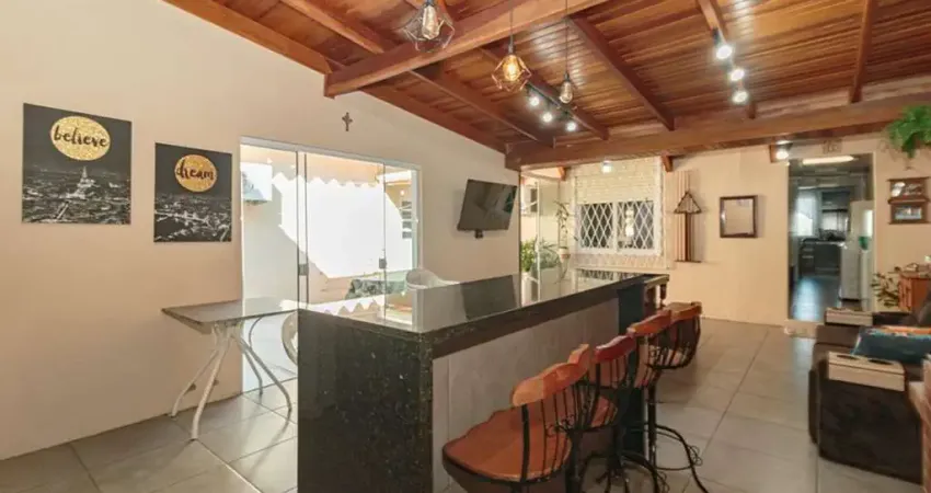 Casa com 3 quartos à venda na Rua Caetano La Porta, 430, Rubem Berta, Porto Alegre