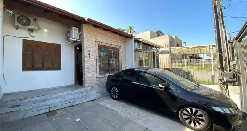 Casa com 3 quartos à venda na Avenida Nossa Senhora de Guadalupe, 121, Hípica, Porto Alegre