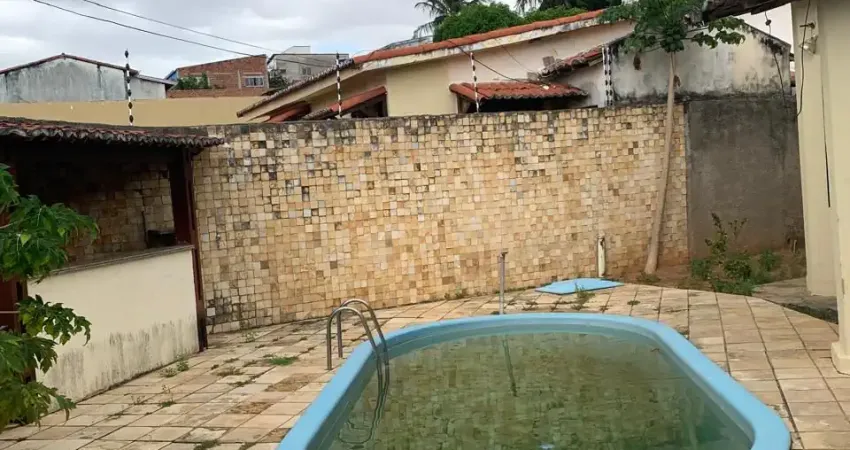 Casa com 4 quartos à venda na Avenida Maria Lacerda Montenegro, 5, Nova Parnamirim, Parnamirim