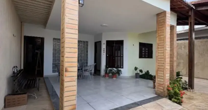 Casa em condomínio fechado com 4 quartos à venda na Avenida Maria Lacerda Montenegro, 4, Nova Parnamirim, Parnamirim