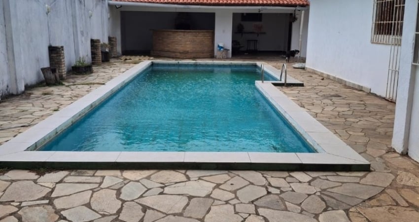 Casa com 3 quartos para alugar na Rua das Algas, 3, Ponta Negra, Natal
