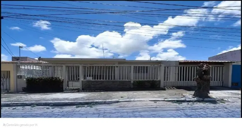 Casa com 4 quartos à venda na Avenida Senador Salgado Filho, 44, Candelária, Natal