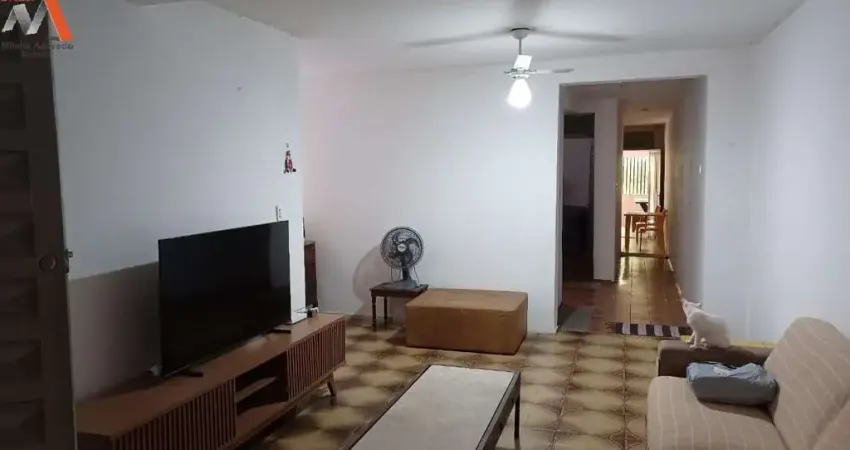CASA DE 2 PAVIMENTOS COM PONTO COMERCIAL NO TÉRREO! ÁREA PRIVATIVA DE 395,72. 02 VAGAS DE GARAGEM.