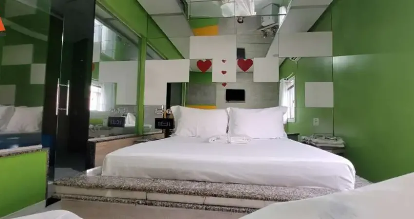 -COP 30 - APARTAMENTO COM 1 SUÍTE NA POUSADA VALENCY! -ÁREA PRIVATIVA DE 25M² - APTO 17 -1 VAGA DE GARAGEM.