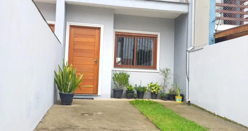 Sobrado com 2 suítes.